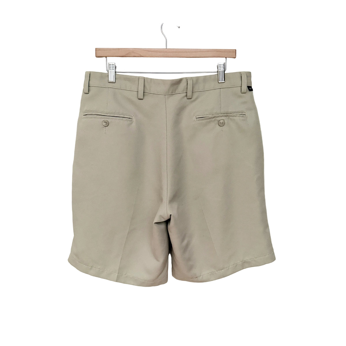 MNMLY Refreshed Khaki Dockers Golf Pleated Shorts - 34 Waist