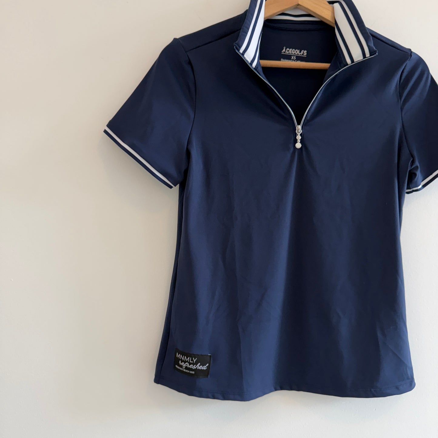 MNMLY Refreshed Ladies Navy Zipper Top - XS