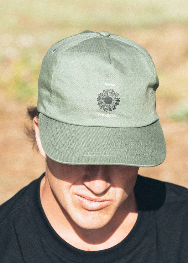 Rivvia Hat (green) Navigating Nature